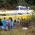 Terreno Cede E Ônibus Tomba No Arraial D’ajuda Em Porto Seguro; Veja Fotos