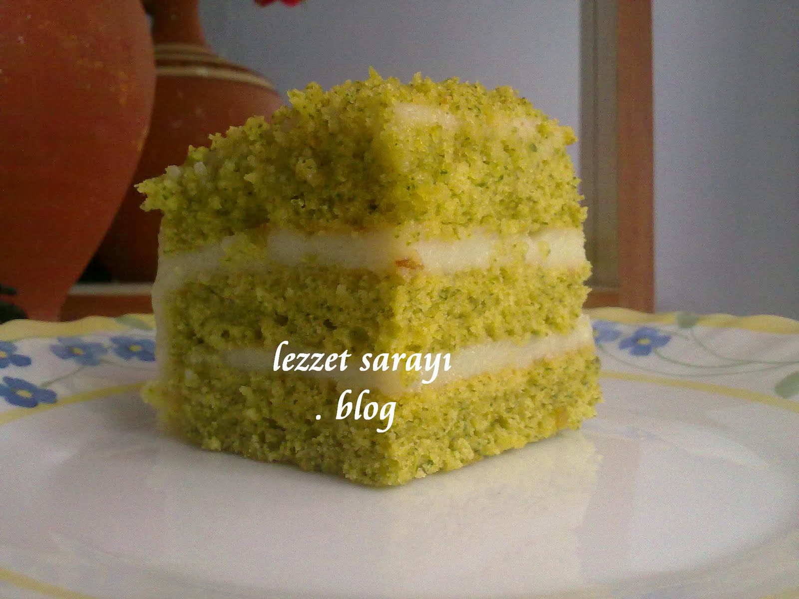 Ispanaklı Yaş Pasta Lezzet sarayı