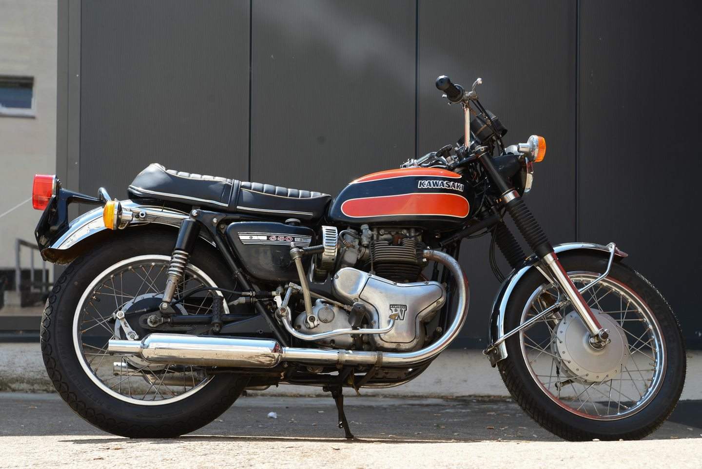 1966-75 - L'ORIGINAL KAWASAKI W1 650 2 CYL OHV