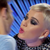 katy perry inarrestabile, ora ha anche molestato un concorrente di american idol