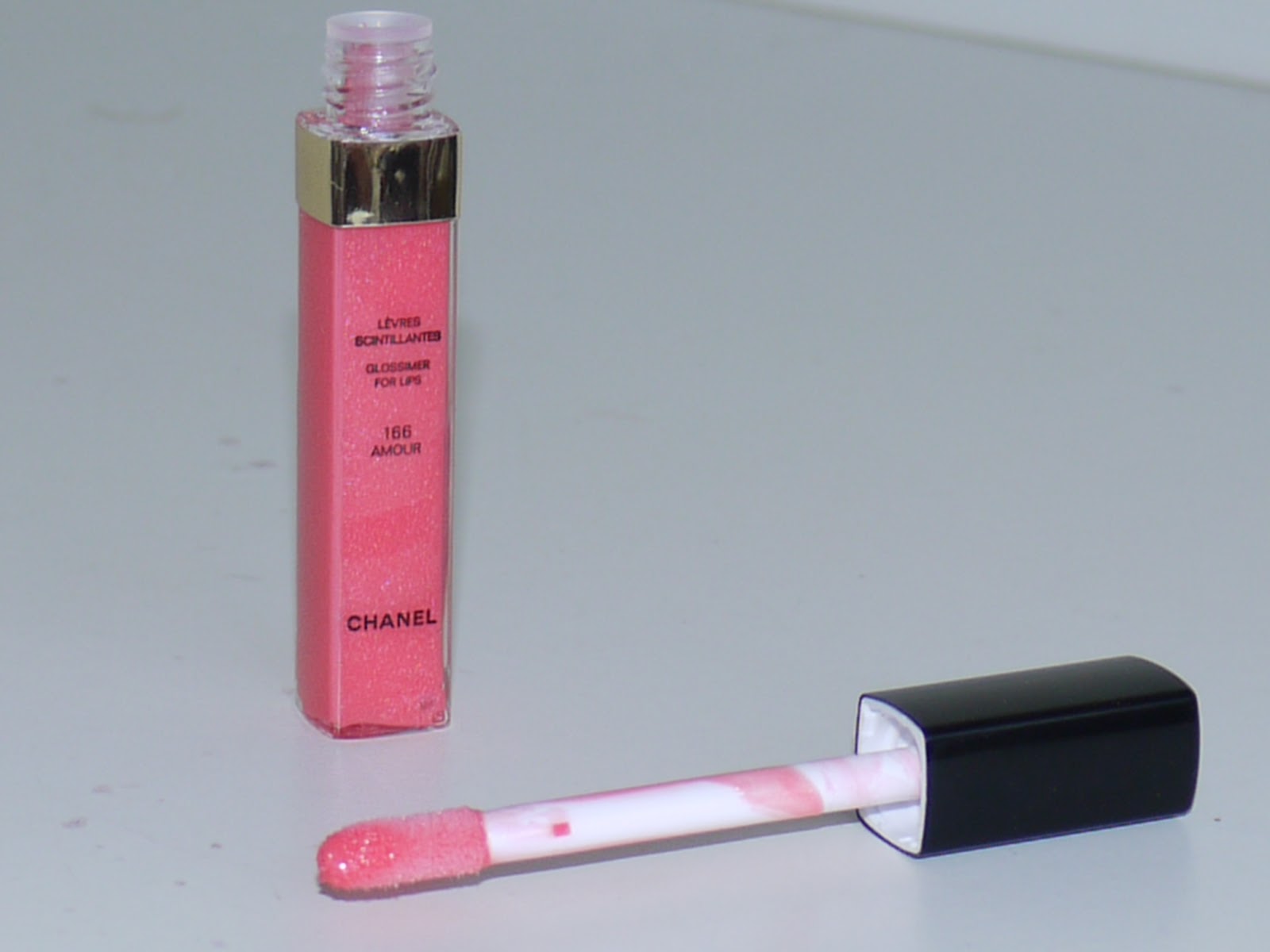 Rodicas Boutique Chanel Levres Scintillantes Gloss Amour 166