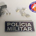 Homem é preso em flagrante com arma e drogas em Mairi