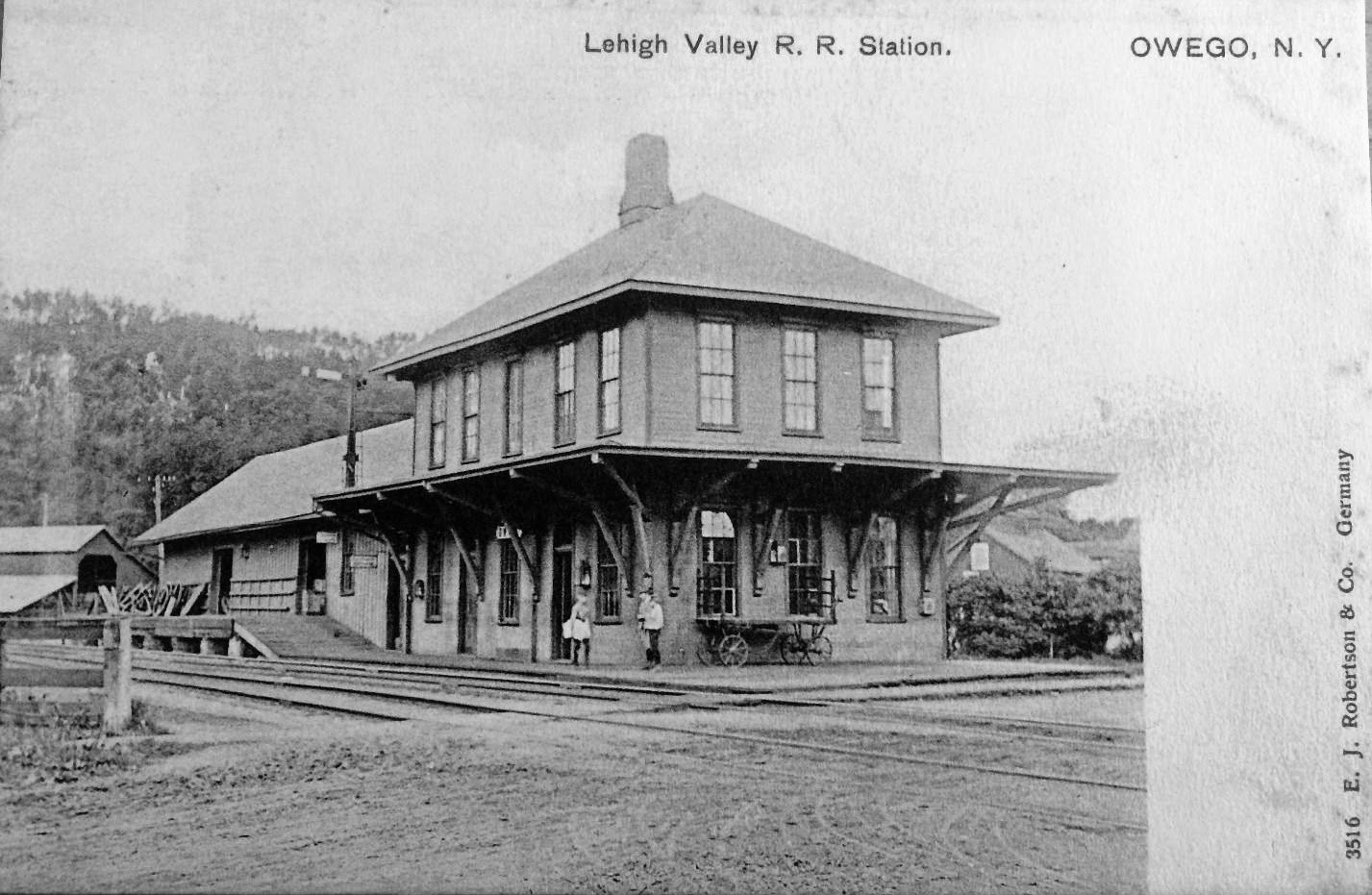 Vintage Railroad Pictures Lehigh Valley Station at Owego
