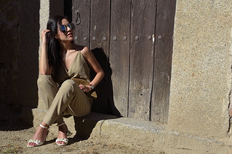 look-blogger-mono-camel-trends-gallery-blog-outfit-summer