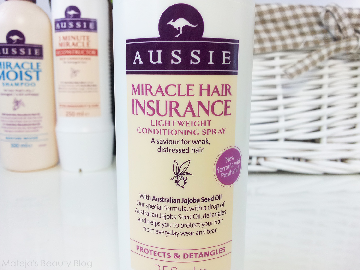 Aussie Miracle Hair Insurance Lightweight Conditioning Spray Mateja's
