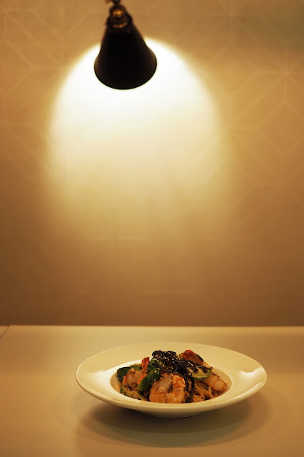 delicious spaghetti singapore prawn brussel sprouts delicious spaghetti singapore prawn brussel sprouts