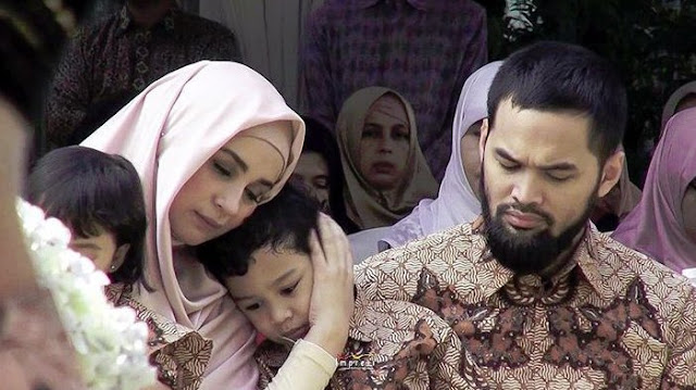 Penyakit yang Timbul Akibat Memanaskan dan Menyimpan Makanan di Wadah Plastik Biasa Penyakit yang Timbul Akibat Memanaskan dan Menyimpan Makanan di Wadah Plastik Biasa