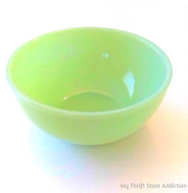 Vintage jadeite bowl