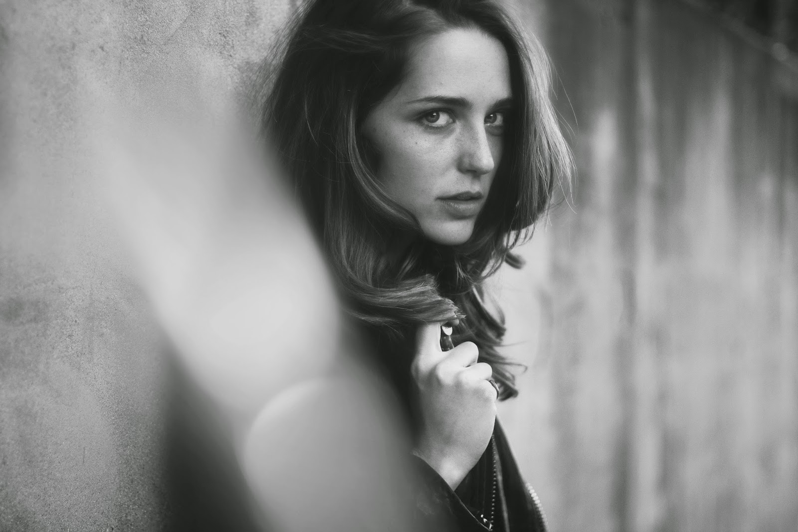 Jessica Rothe - External sites - IMDb
