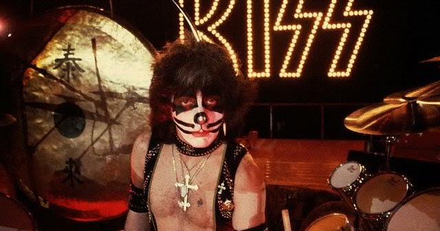 Decibel Geek Hard Rock And Heavy Metal Discussion Episode 40 Peter Criss Discussion W Lydia Criss