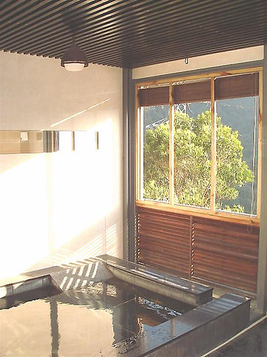 淞呂溫泉會館|烏來溫泉湯屋住宿|烏來溫泉會館|原三好米松濤溫泉會館