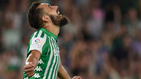 Borja Iglesias - Betis -: "Llegar al estadio del Sevilla y ganar es un chute de moral para el final"