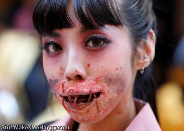 Terrifying Halloween Japanese Parade Pictures