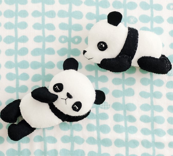 Eu Amo Artesanato: Boneca Bichinho Urso Panda em Feltro com Molde