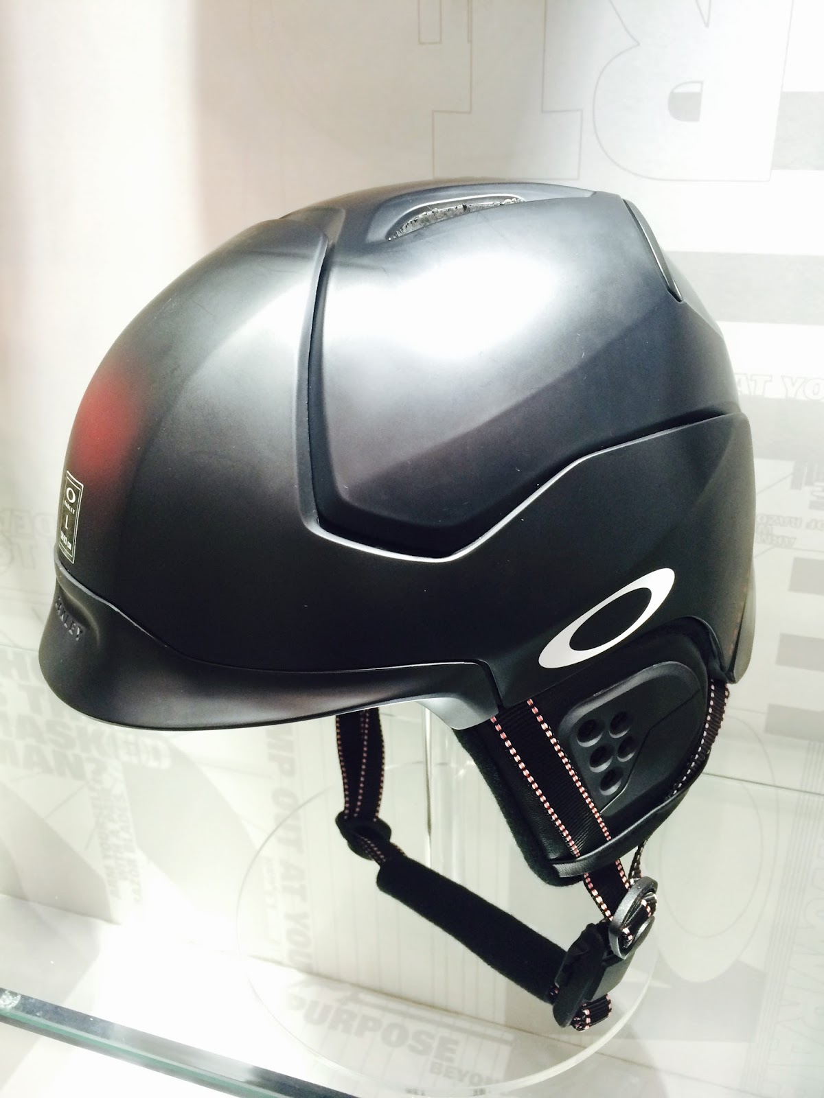 COMPASS HOUSE oakley ヘルメット情報 オークリーヘルメット受注9/15日まで