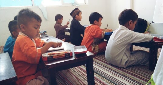 Naskah Drama Pendek 5 Orang Anak Sekolah Berbagai Naskah
