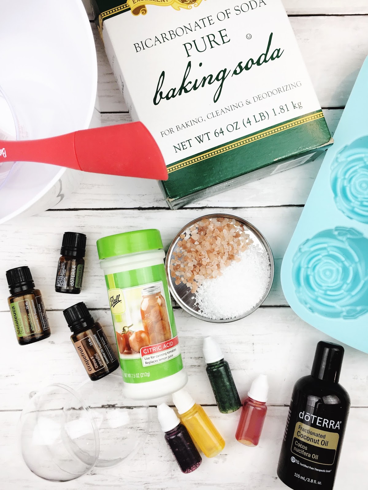 five sixteenths blog Make it Monday // DIY Bath Bombs with Essential Oils