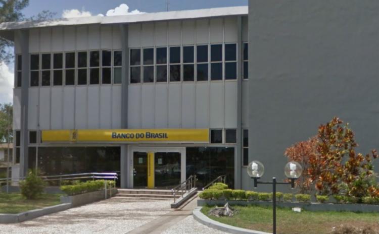 Bandidos atacam agência do Banco do Brasil em Simões Filho