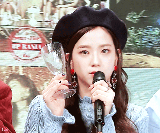 17+ Jinyoung And Jisoo Gif PNG