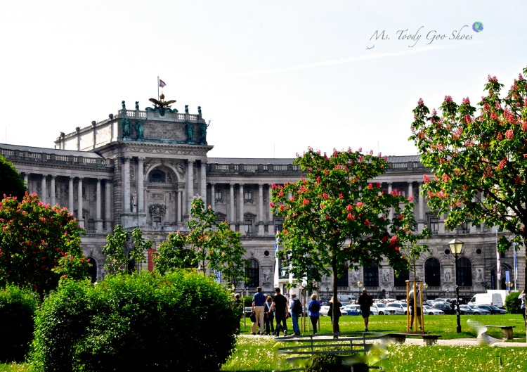 Vienna's old town intoxicates visitors with its grandiose architecture! | Ms. Toody Goo Shoes #vienna #austria #danuberivercruise