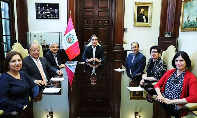 Comisión de Alto Nivel para la Reforma Política Presidente Martín Vizcarra sostuvo primera reunión en Palacio de Gobierno con equipo de profesionales para la reforma política