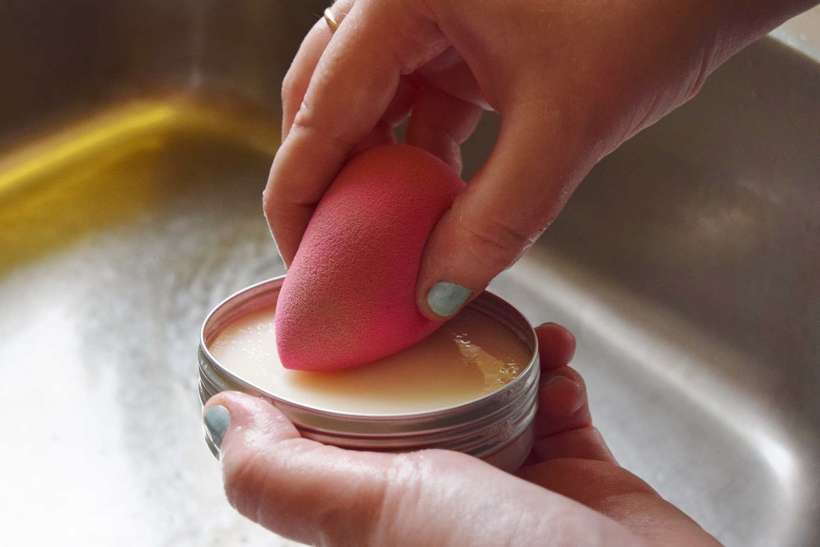 THE BEST MAKEUP BRUSH CLEANER IN THE WORLD? A Life With Frills