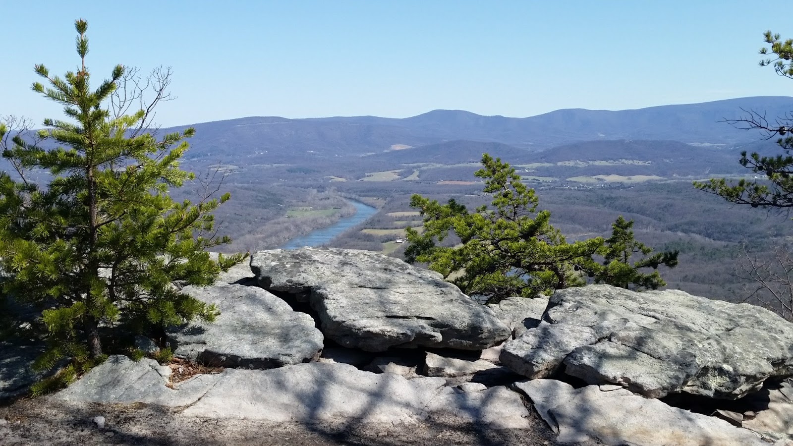 "Lee 333 Challenge" Hike all the trails in the Washington