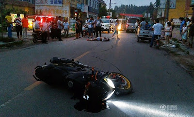 Tai nạn giao thông và sự vô cảm của người Việt