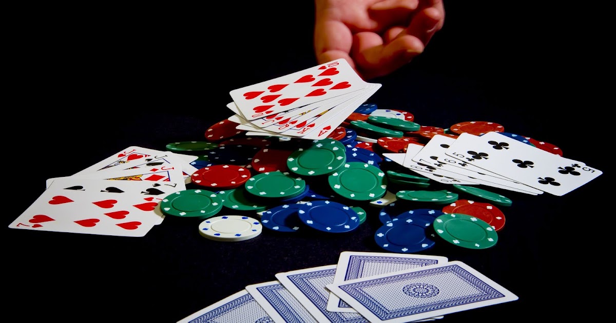 It's because blackjack is ridiculously easy to play.The goal is simple - to get as close as possible to 21 without going over, and to have a higher hand than the dealer.If the dealer goes over.