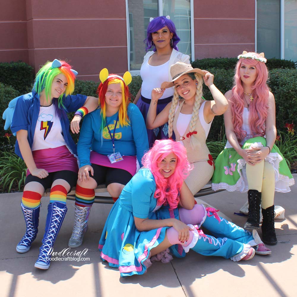 My Little Pony Rainbow Dash Cosplay Costume DIY! 