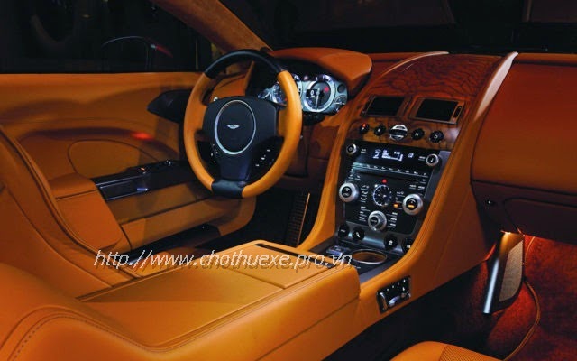 Cho thuê siêu xe Aston Martin Rapide