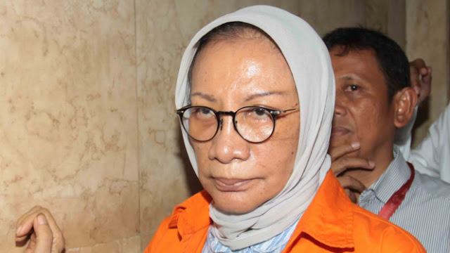 Ratna Mengeluh Sakit, Pengacara Akan Ajukan Penangguhan Penahanan Lagi Ratna Mengeluh Sakit, Pengacara Akan Ajukan Penangguhan Penahanan Lagi