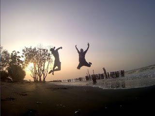 pantai sedari karawang