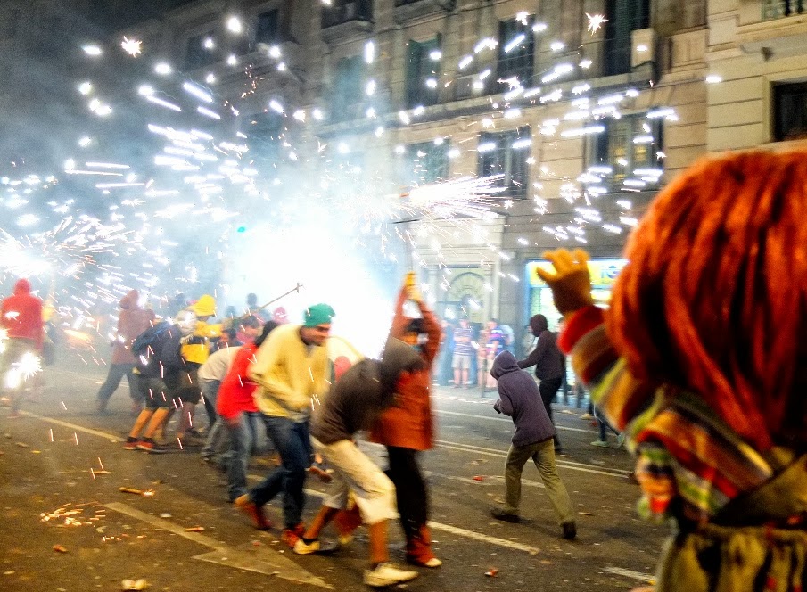 CyborgDolls: Chucky's Correfoc (Barcelona Festival 2013)