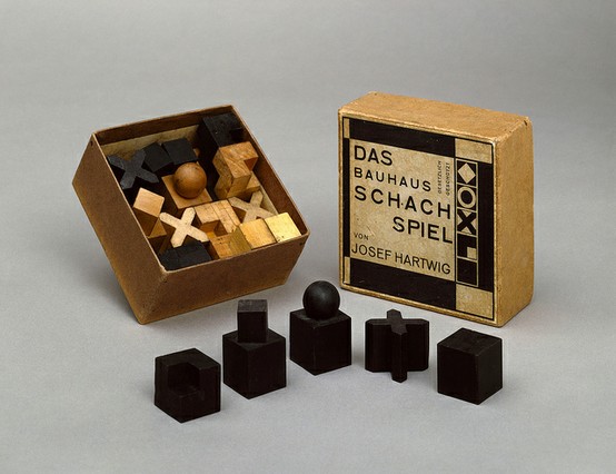 Tabuleiro de Xadrez Bauhaus! « Blog de Brinquedo