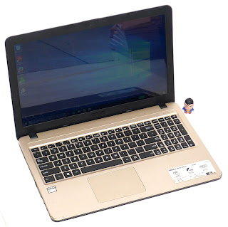 Laptop ASUS X540Y 15.6" Second di Malang