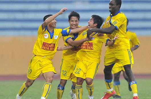 Nam Định vs Quảng Nam 18h00 ngày 12/7 www.nhandinhbongdaso.net Nam Định vs Quảng Nam 18h00 ngày 12/7 www.nhandinhbongdaso.net