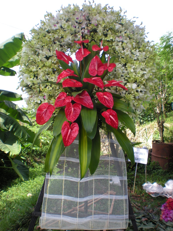 Dangwaflorist Manila same day funeral flowers delivery