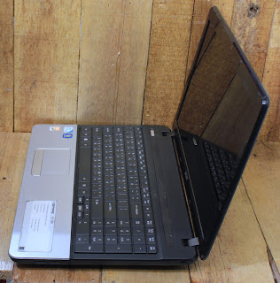 Laptop Acer Aspire E1-531 Bekas Di Malang