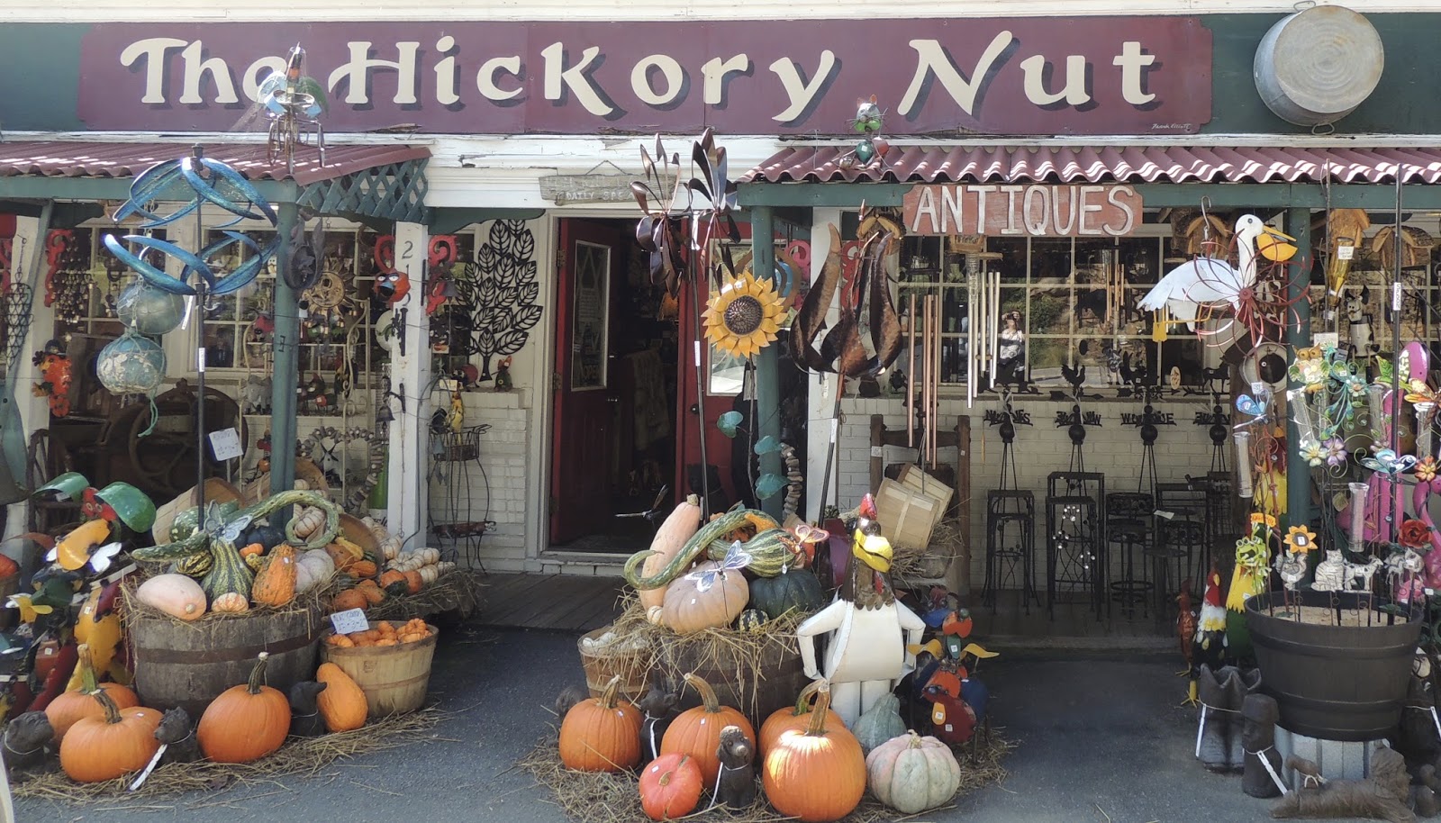 The Hickory Nut Gift and Antique Shop in Chimney Rock NC