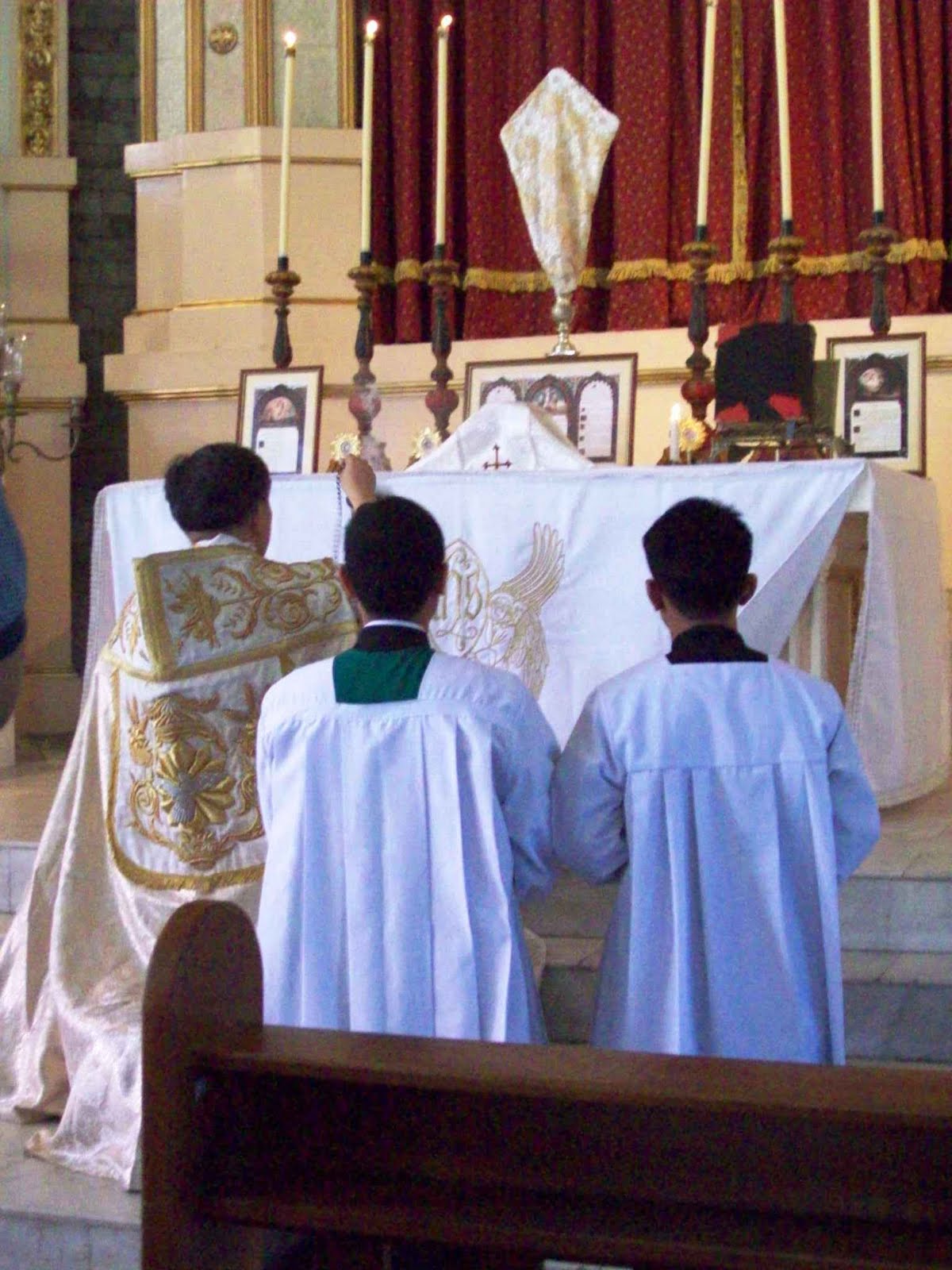 Traditional Roman Catholic Philippines: Maundy Thursday Rites According ...