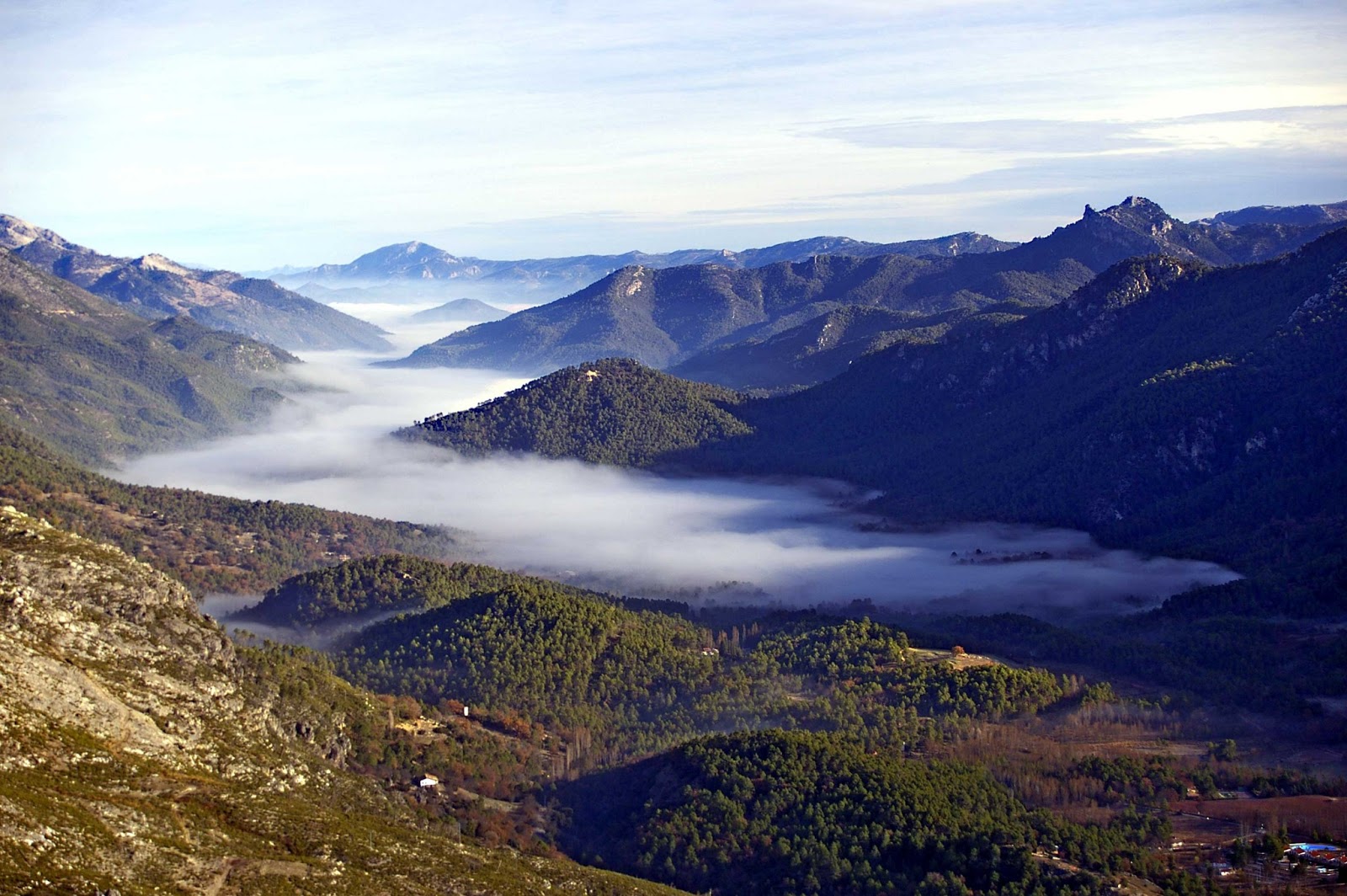 Visita España: PARQUE NATURAL DE LAS SIERRAS DE CAZORLA, SEGURA Y