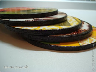 Подставки под чашки из CD- дисков (декупаж)