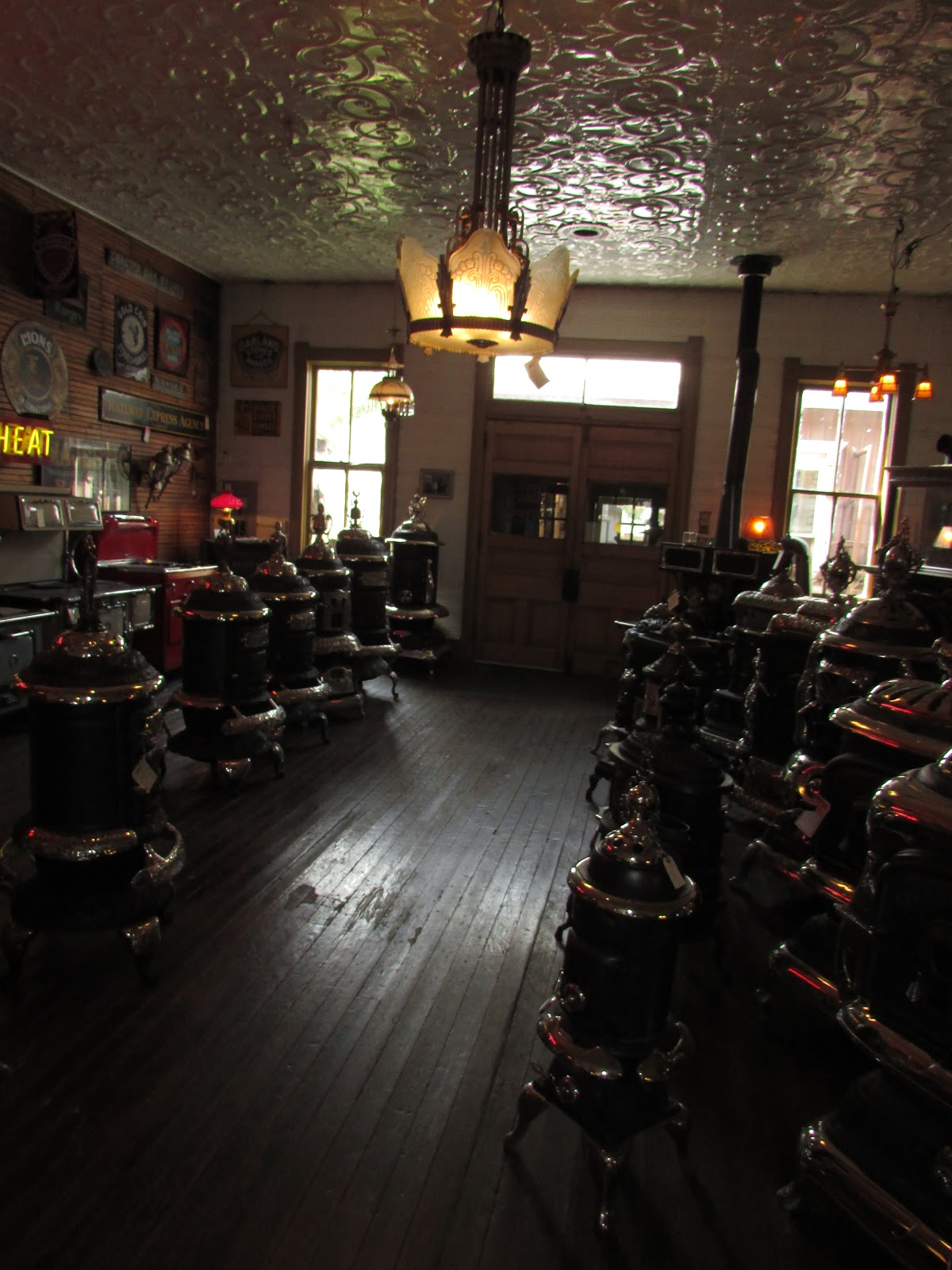 Wood Cookstove Cooking Cookstove Road Trip to Mill Creek Antiques in