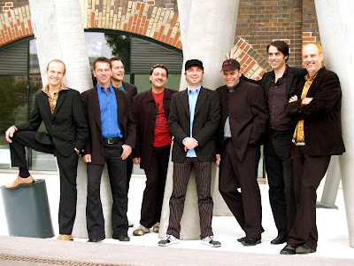 Ostinato Slowwalker Ostinato Slowwalker