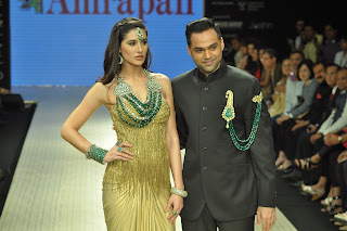 Abhay and Nargis Fakhri at Amrapali Jewels