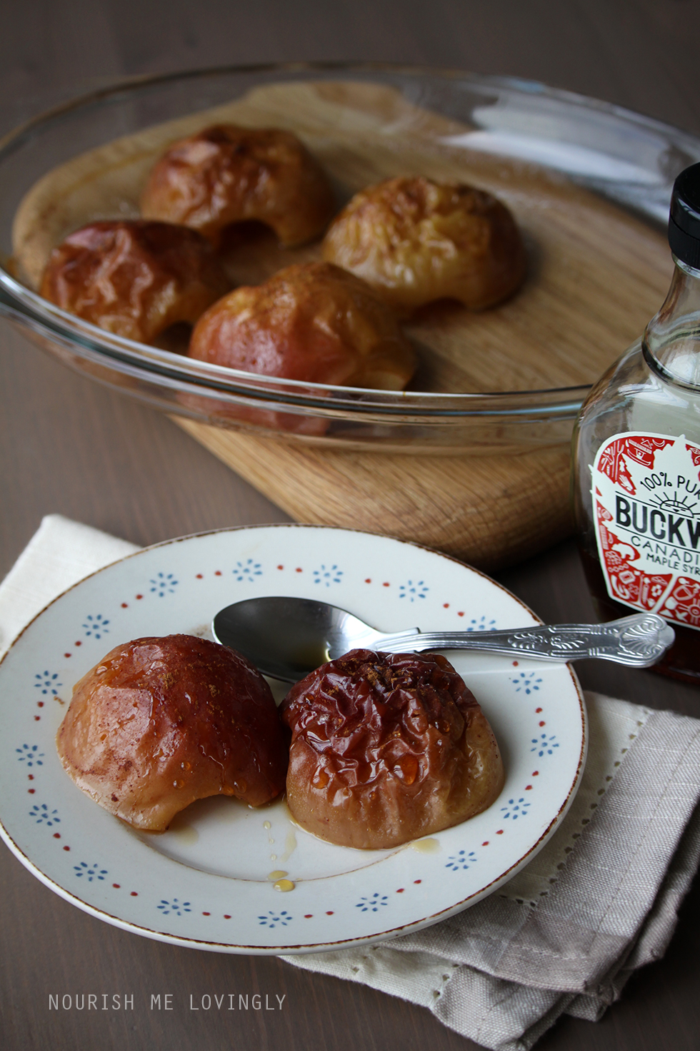 Nourish me lovingly Baked apple halves (GF, V+)