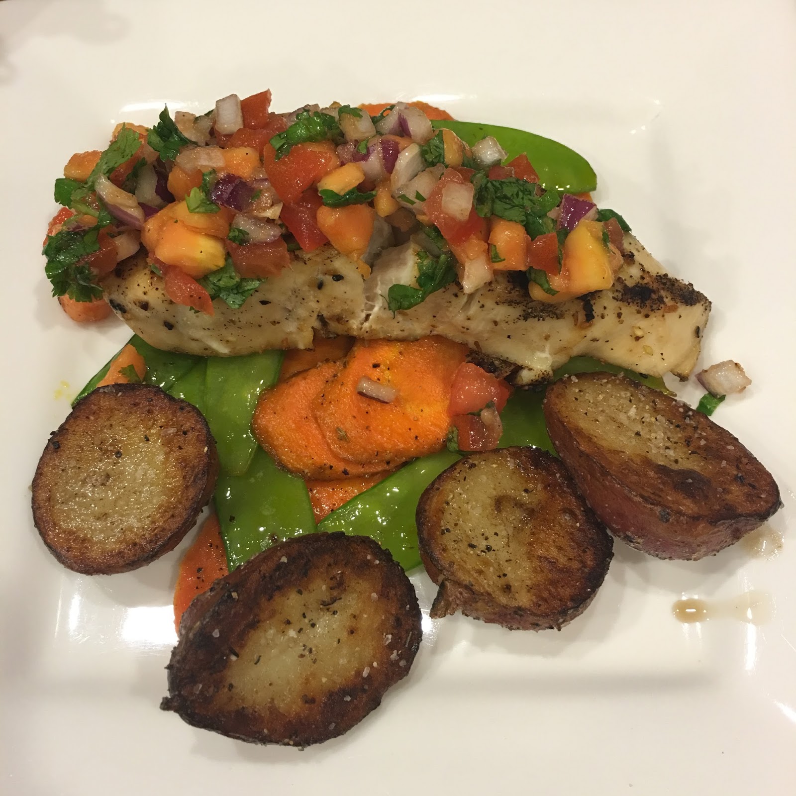 TASTE OF HAWAII GRILLED OPAH WITH PAPAYA SALSA