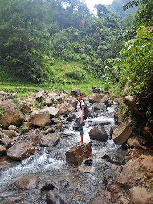 jalur air terjun madakaripura