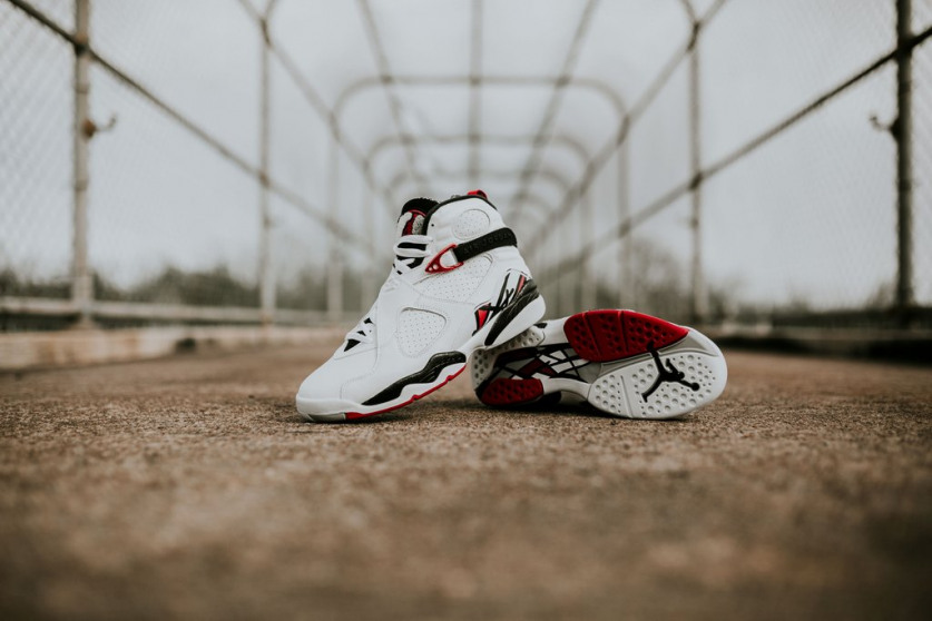 when did the air jordan retro 8 come out